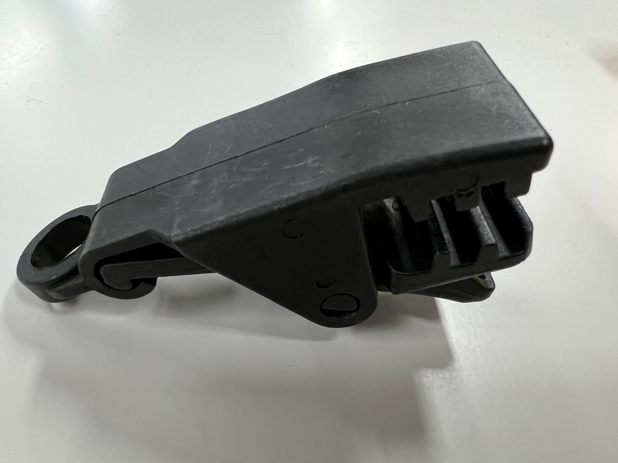 Adjustable Grip Tent Clip